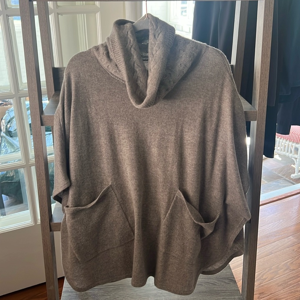 Kinross Cashmere Poncho